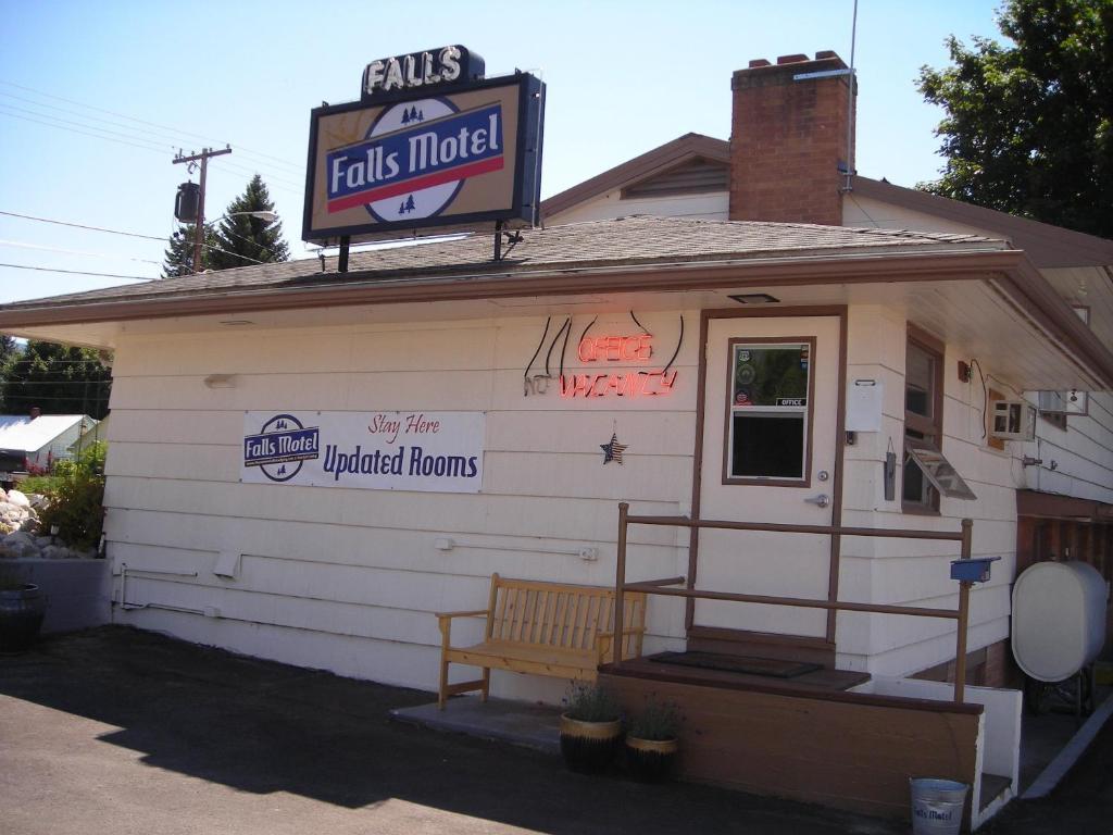 Falls Motel Thompson Falls Buitenkant foto
