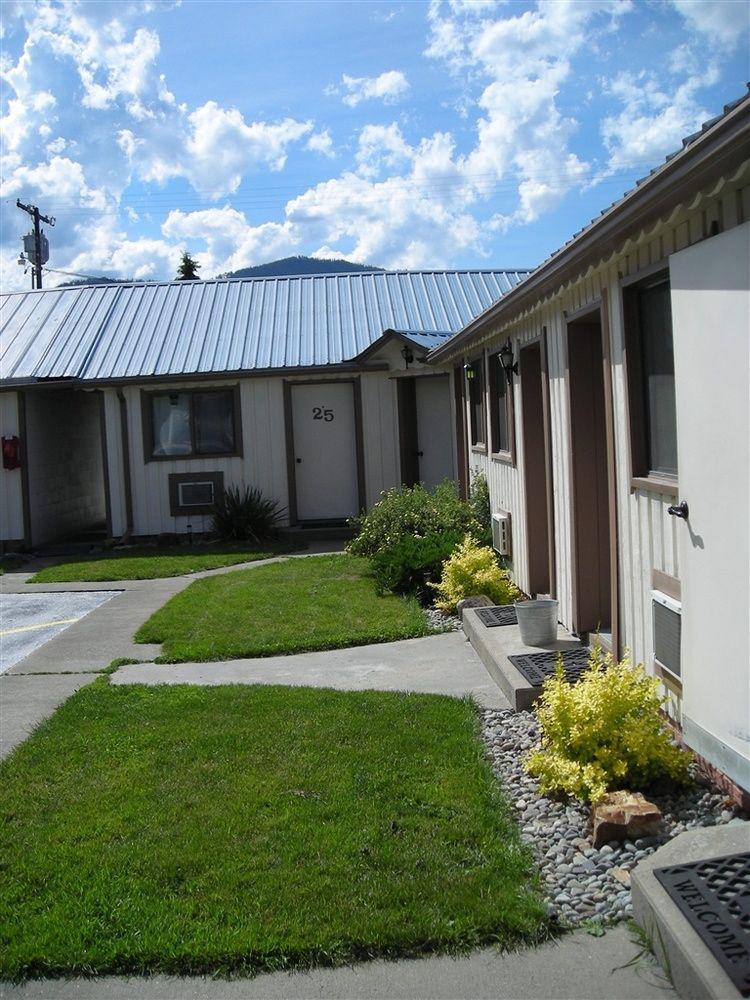 Falls Motel Thompson Falls Buitenkant foto